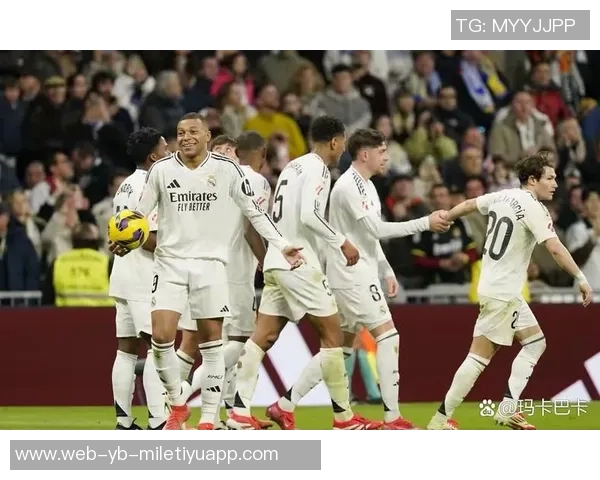 阿拉巴称赞姆巴佩为最佳球员自信能全场出战90分钟 阿拉巴称赞姆巴佩为最佳球员自信能全场出战90分钟